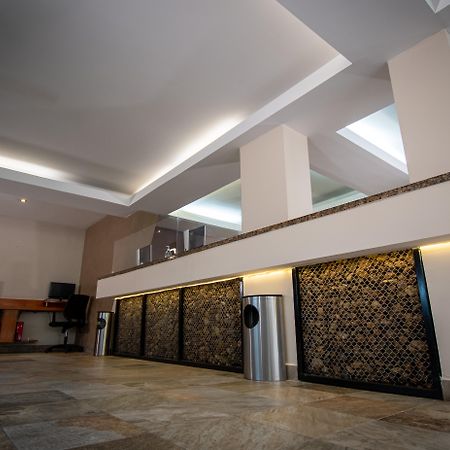 Quality Inn Тустла-Ґутьєррес Екстер'єр фото