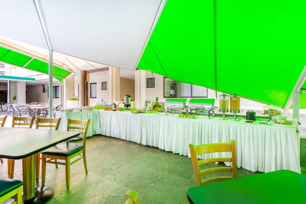 Quality Inn Тустла-Ґутьєррес Екстер'єр фото