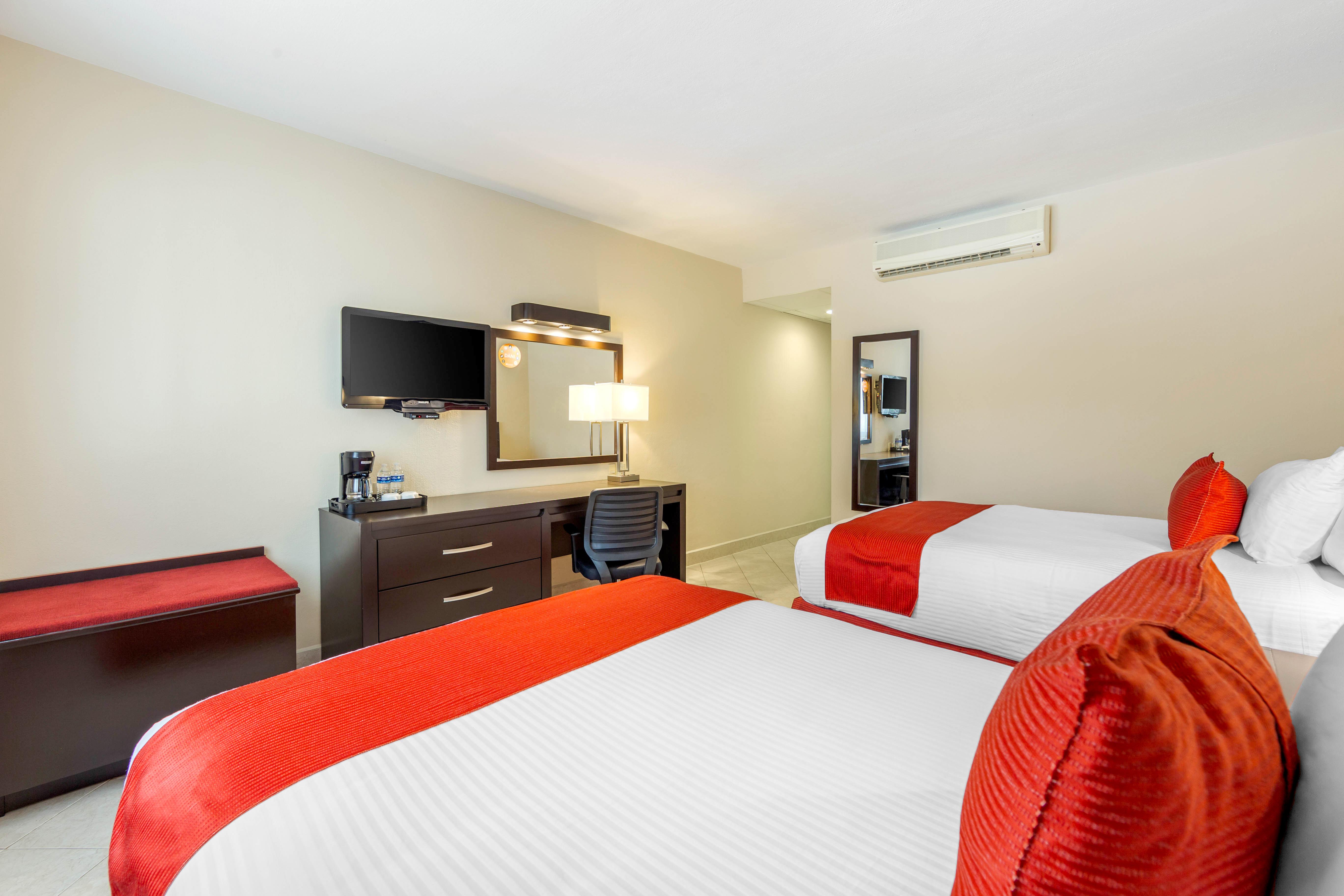Quality Inn Тустла-Ґутьєррес Екстер'єр фото